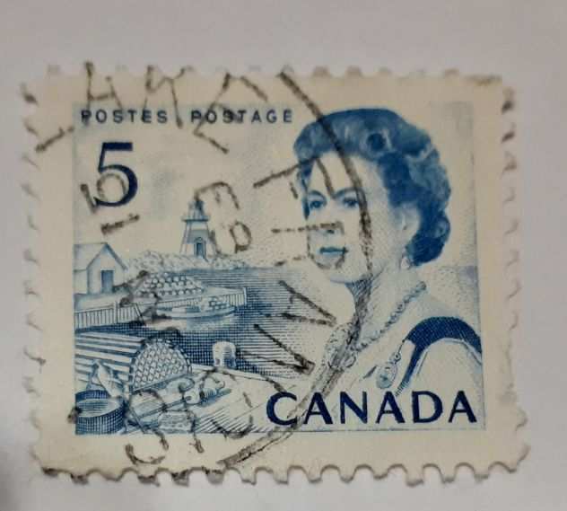 Francobollo Regina Elisabetta - Sfondo Bianco - Canada - 5