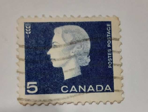 Francobollo Regina Elisabetta - Sfondo Blu - Canada