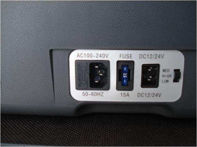 Frigo FREEZER portatile 12-24-220 volts Euro 585