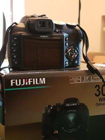 Fuji FinePix HS10 Fotocamera digitale