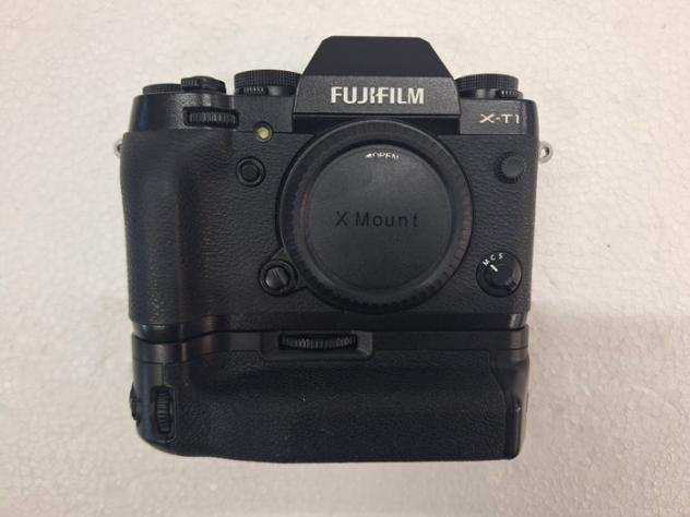 Fuji X-T1  Meike battery grip  Fotocamera digitale
