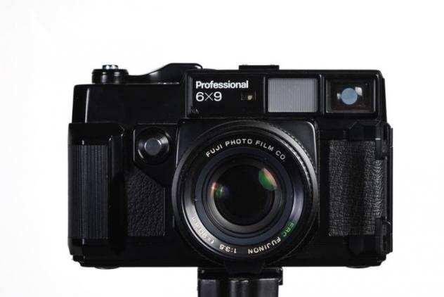 Fujica GW690 Professional  EBC Fujinon 3,590mm  Fotocamera medio formato