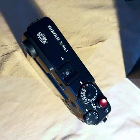 Fujifilm X-Pro1 Bellissima con diversi accessori e due batterie nuove
