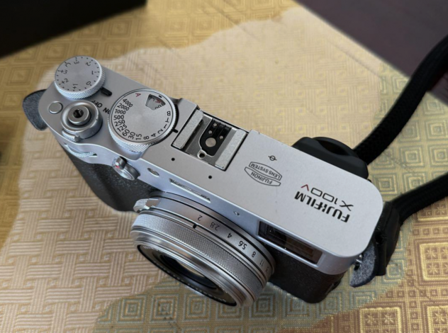 FUJIFILM X100V Fotocamera digitale