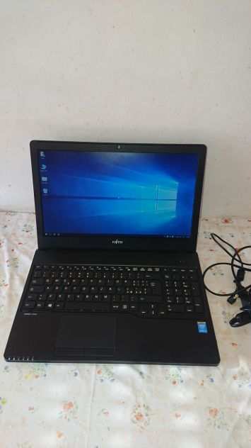 Fujitsu Intel Core I5