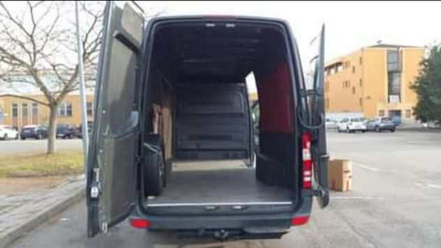 Furgone Mercedes Sprinter passo lungo