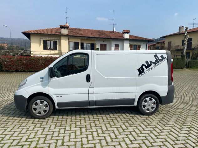 Furgone Renault Trafic 2.0