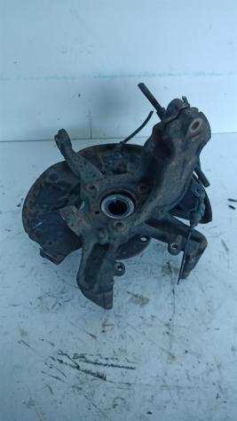 FUSELLO RUOTA ANT. SX. USATO DAL 2003 AL 2008 VOLKSWAGEN GOLF laquoVraquo (2004)-1