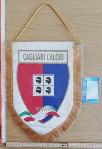 Gagliardetto Cagliari ne ho di molti club