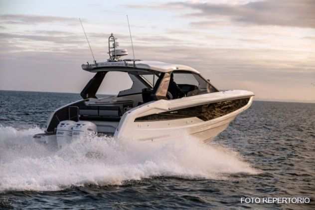 Galeon 325 GTO - Natante (New)