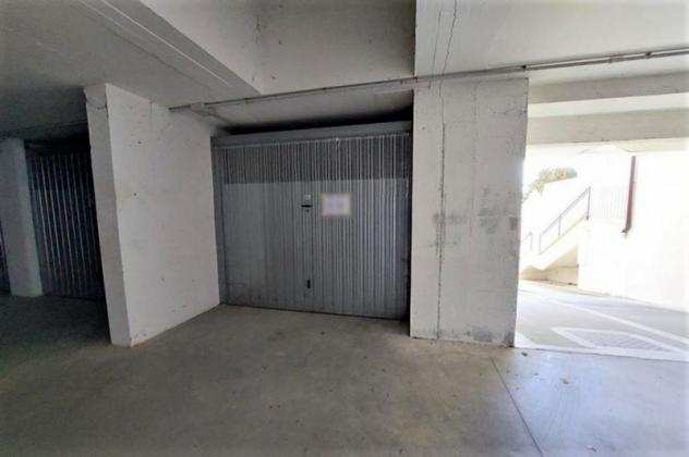 Garage a Colonnella - Rif. 14936
