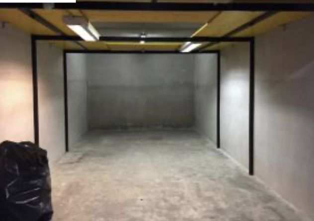 Garage - Box 27mq