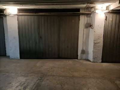 Garage in centro Modena (MO)