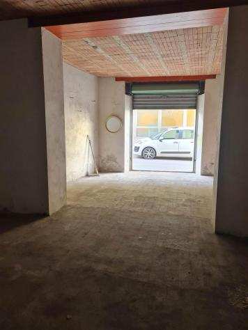 Garage in vendita a Colle di Val dElsa 45 mq Rif 1087884