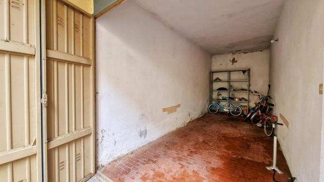 Garage in vendita a Firenze - 1 locale 16mq