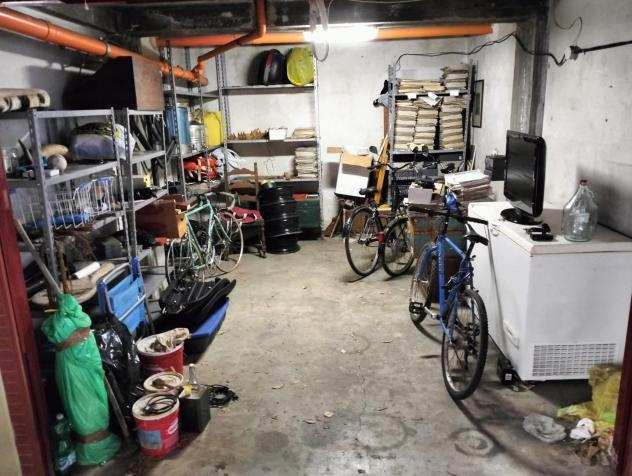 Garage in vendita a Livorno 20 mq Rif 1137903