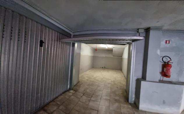 Garage in vendita a Livorno 24 mq Rif 1127661