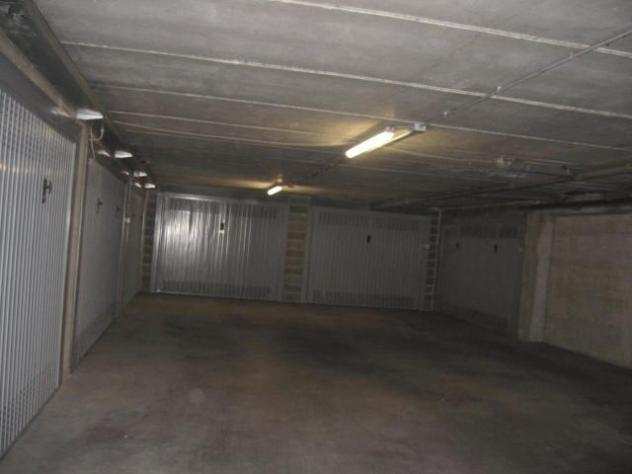 Garage in vendita a Parma - 35mq
