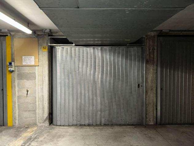 Garage - Posto auto in affitto a Milano - 1 locale 14mq