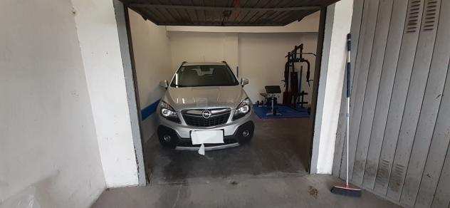Garage  Posto Auto in vendita a Genova, Oregina