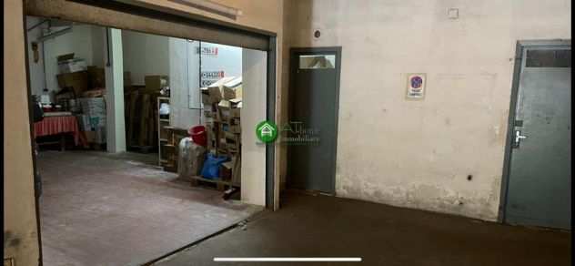 Garage Via Gramsci Gravina di Catania