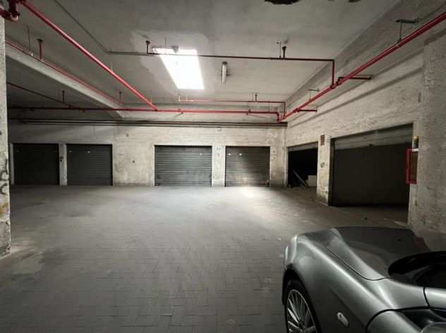 Garage Via Vincenzo Giuffrida