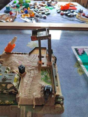 GiG Giocattoli - Gioco - Base Militare Micro Machines