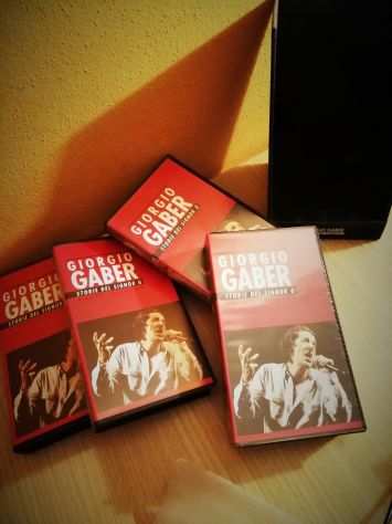 Giorgio Gaber 4 VHS videocassette  cofanetto G. Gaber Storie del signor G.