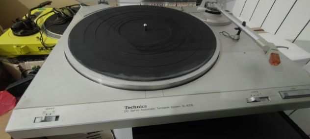 Giradischi Technics SL-B210