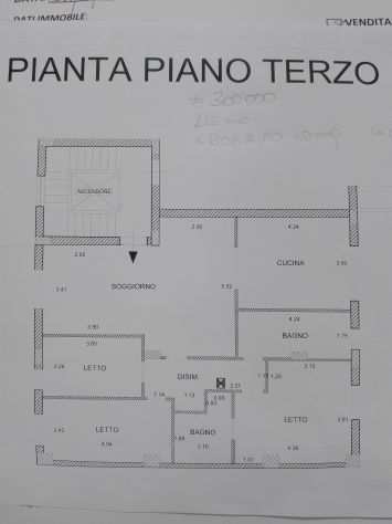 GIUGLIANO CENTRO PROPONIAMO APPARTAMENTO DI 120 MQ. CON BOX AUTO 40 MQ.