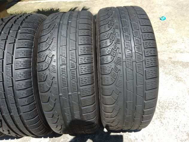 gomme 225 -55-R16 con cerchi lega