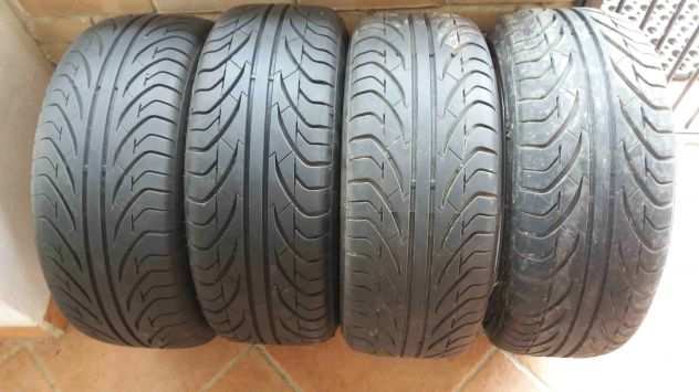 Gomme estive montate su cerchi in lega 195 50 R15