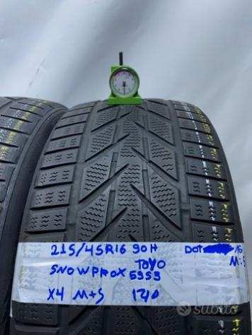 Gomme Usate TOYO 215 45 16