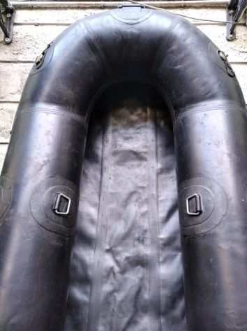 Gommone battello pneumatico a remi DSB nero soccorso adatto rafting