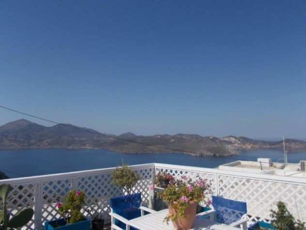 Grecia Cicladi isola di Milos PlAKA ,affittasi appartamento