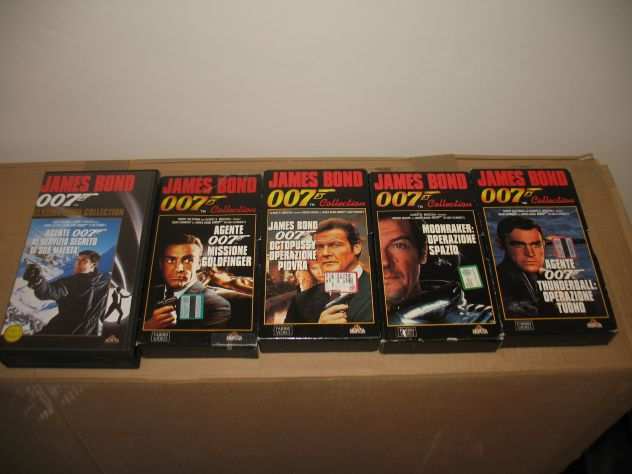 Gruppo di VHS originali 007, Shindler, Alberto Sordi