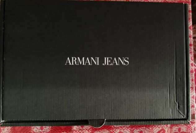 Guanti e cappello Armani jeans