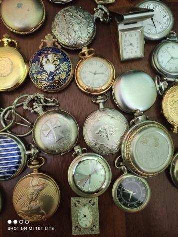 Hachette - Collezione vintage di 36 orologi da tasca - 1990-1999