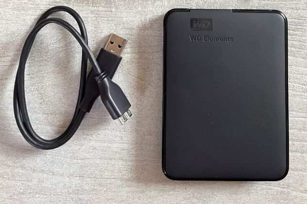 HARD DISK Esterno -1 TB (1000 GB)- USB 3.0-Nuovo
