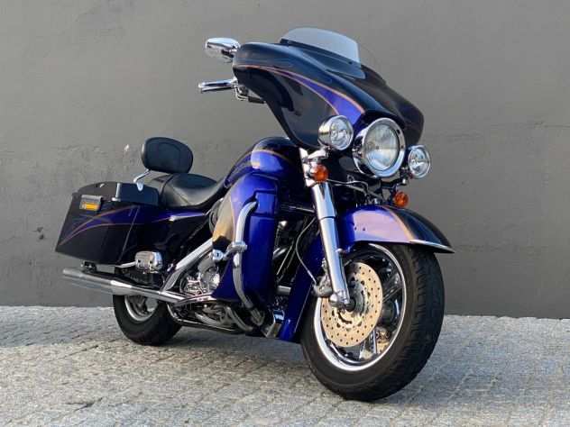 Harley-Davidson - CVO - Electra Glide - FLHTCSE - Screamin Eagle - 1690 cc