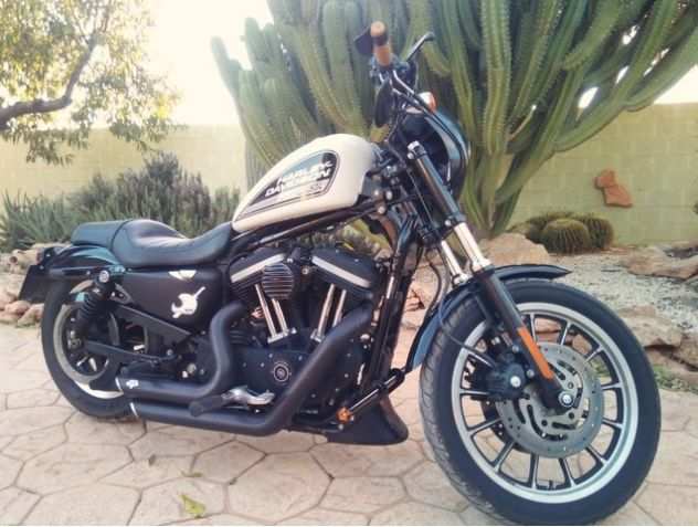 HARLEY DAVIDSON SPORTSTER 883 R 2008