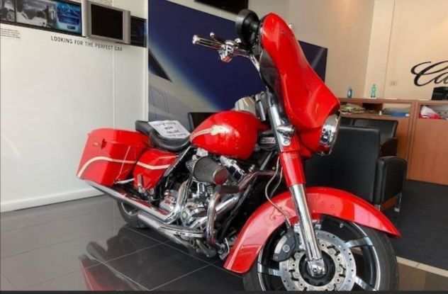 Harley Davidson Street Glide 1800 Screaminrsquoea