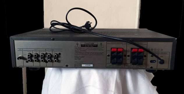 HARMAKARDON PM 620 AMPLIFIER