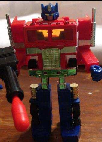 Hasbro - Robot giocattolo 1992 Optimus Prime Transformers - 1990-2000 - Giappone