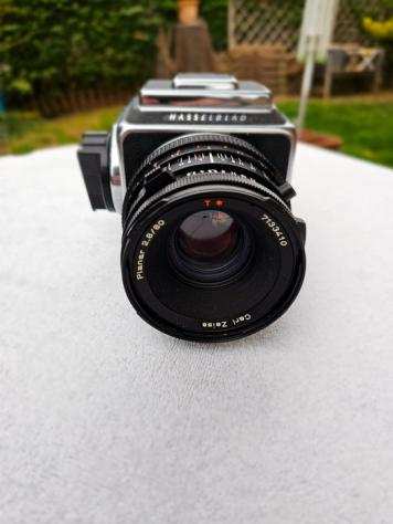 Hasselblad 503 CX  Carl Zeiss Planar 2.880mm  Fotocamera medio formato