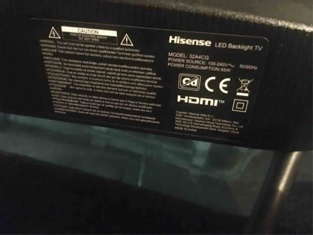 HISENSE 32A4FG LED HD SMART TV - Danneggiato - usato con parti guaste