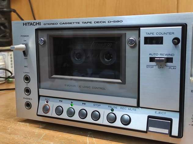 HITACHI - Cassette Deck ndash 1978 mdash fatto per DURARE 