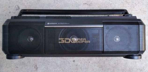 Hitachi TRK-3D30E boombox 3D sound usato