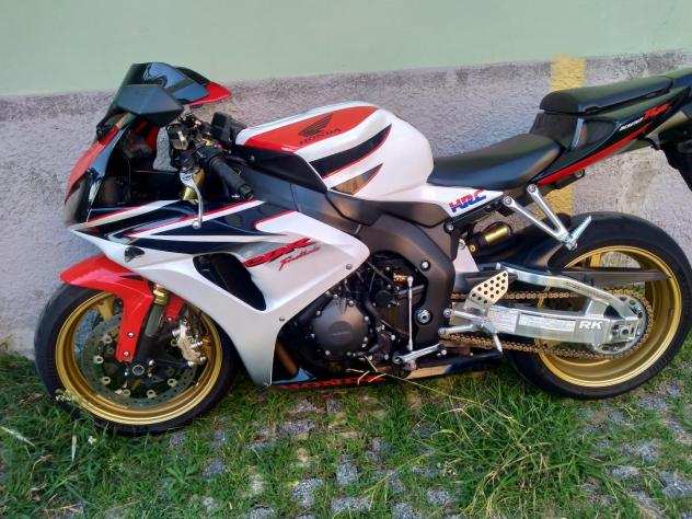 Honda - CBR 1000RR FIREBLADE - Km. 44200, Euro 6500