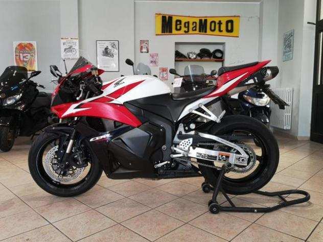 HONDA CBR 600 RR . rif. 19112852